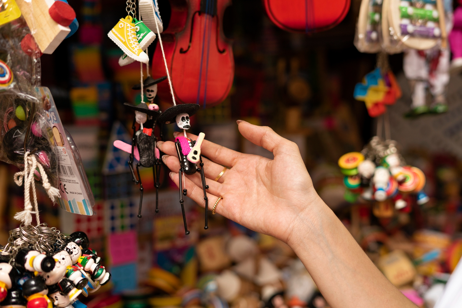 Unique Souvenirs and Local Brands Guide for Visitors